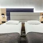 Ξενοδοχείο Air 3*