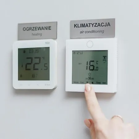 Air Hotel Warsaw