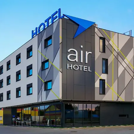 Air Hotel 3* Warsaw