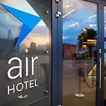 Air Hotel