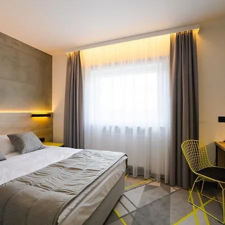 Hotel Air Hotel Warsaw